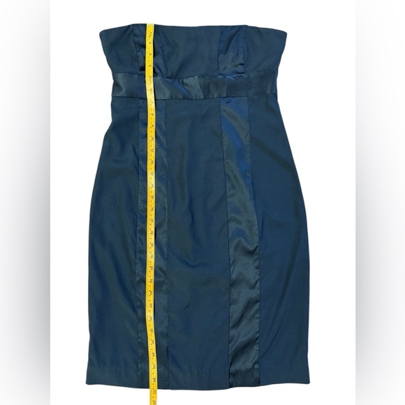 EXPRESS Elegant Black Sleeveless Dress - Picture 5 of 10